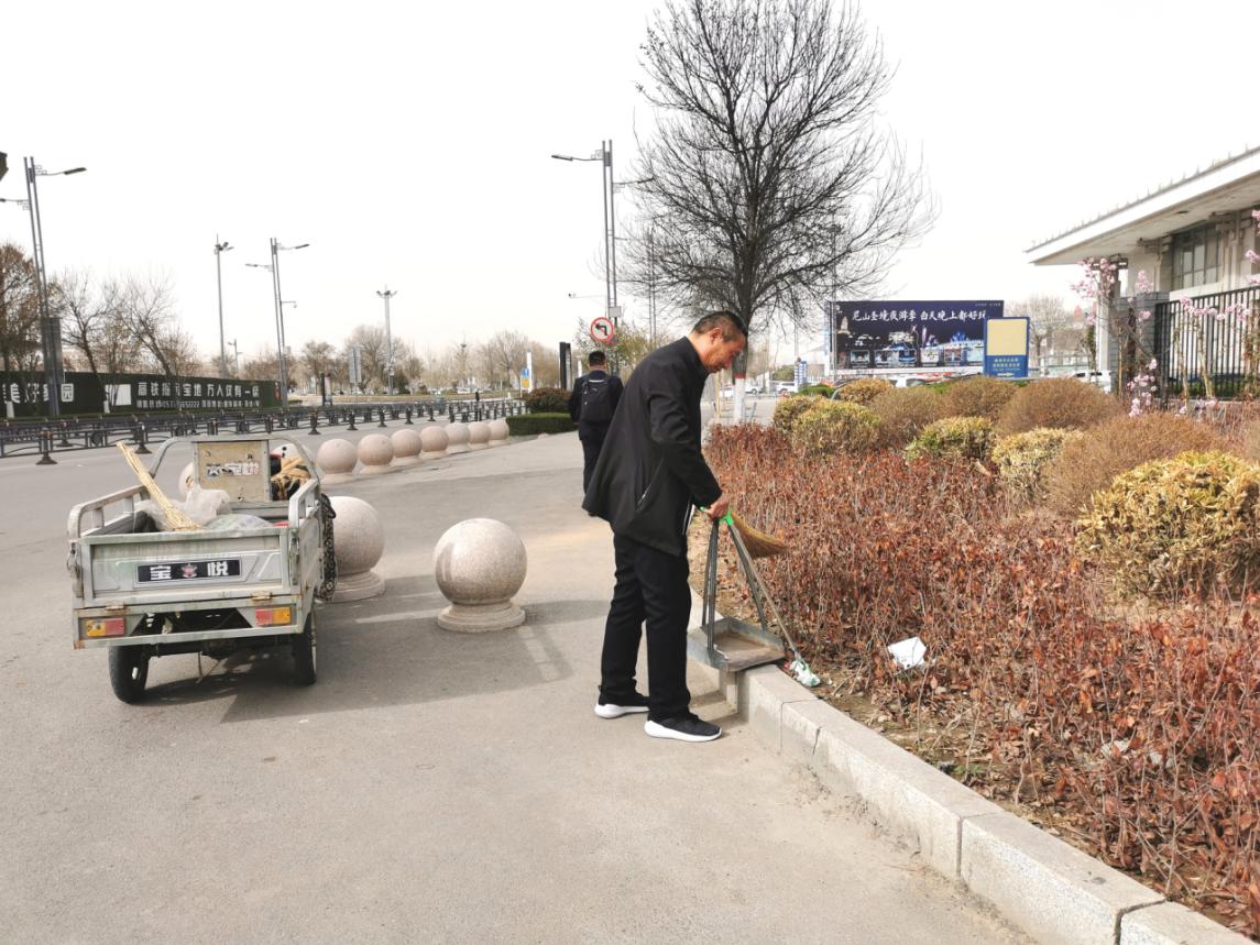 靳成民